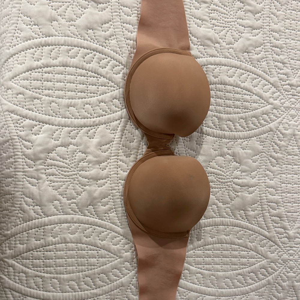 Strapless Nude Bra